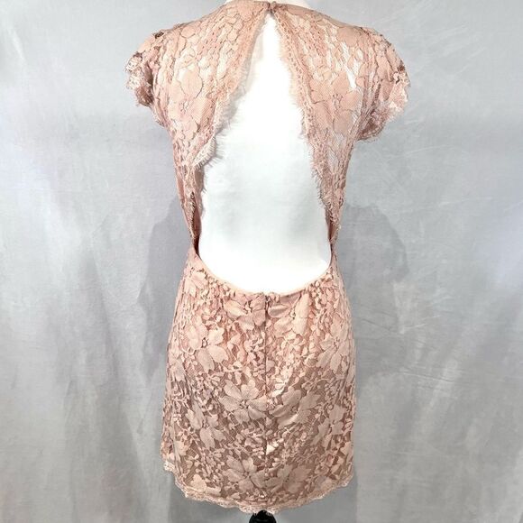 BCBGeneration peachy pink blush lace floral backless dress size 6 - Picture 7 of 9